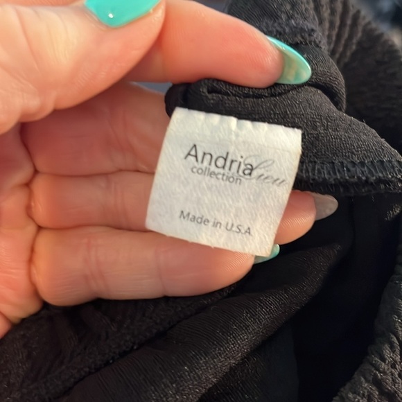 Andria Lieu Black Capri Pants NWT Size Small Elastic Waistband - Picture 9 of 9